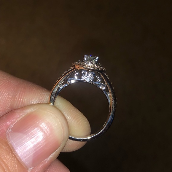 1CT diamond engagement ring white & rose gold - Picture 6 of 10